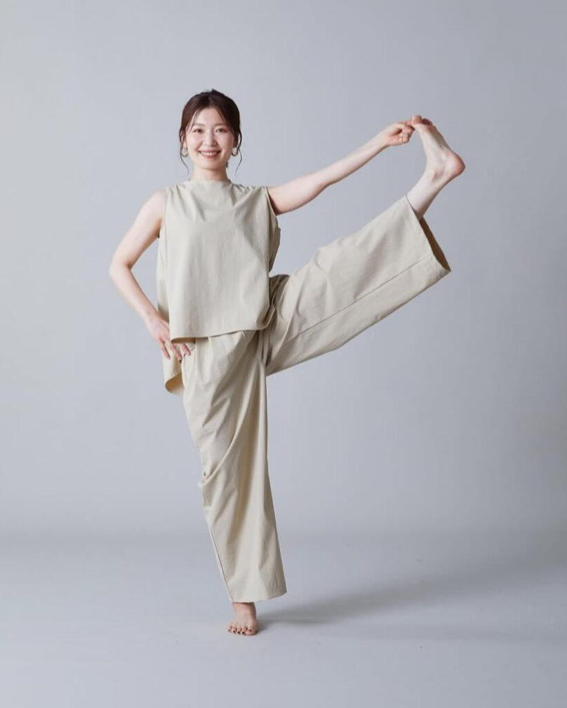 世我(瑜伽)様式学を探求するヨギニスタイラー:奈々