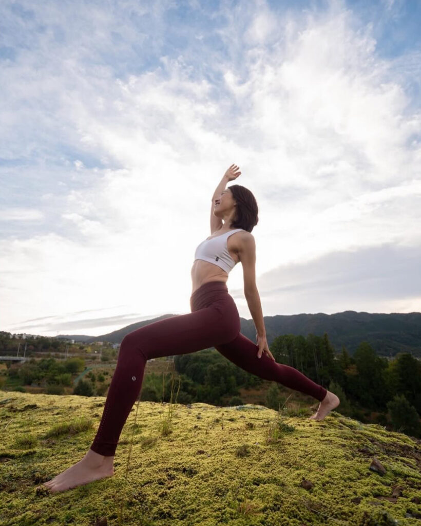 世我(瑜伽)様式学を探求するヨギニスタイラー:由紀